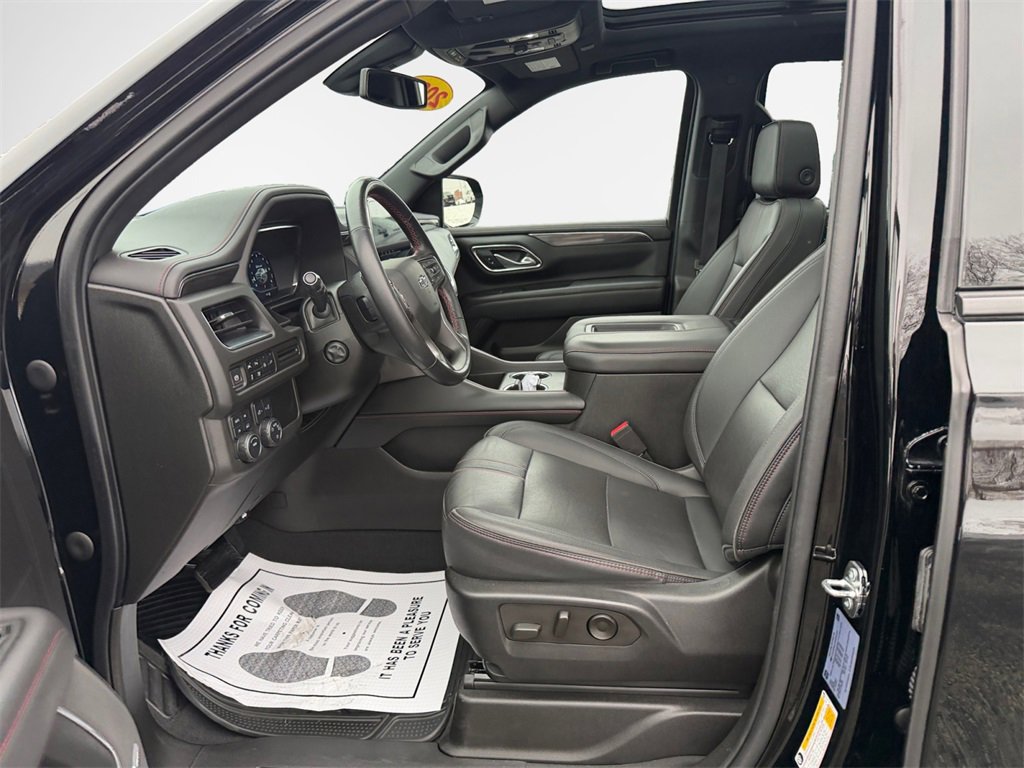 Used 2022 Chevrolet Tahoe RST w/ Luxury Package image 11