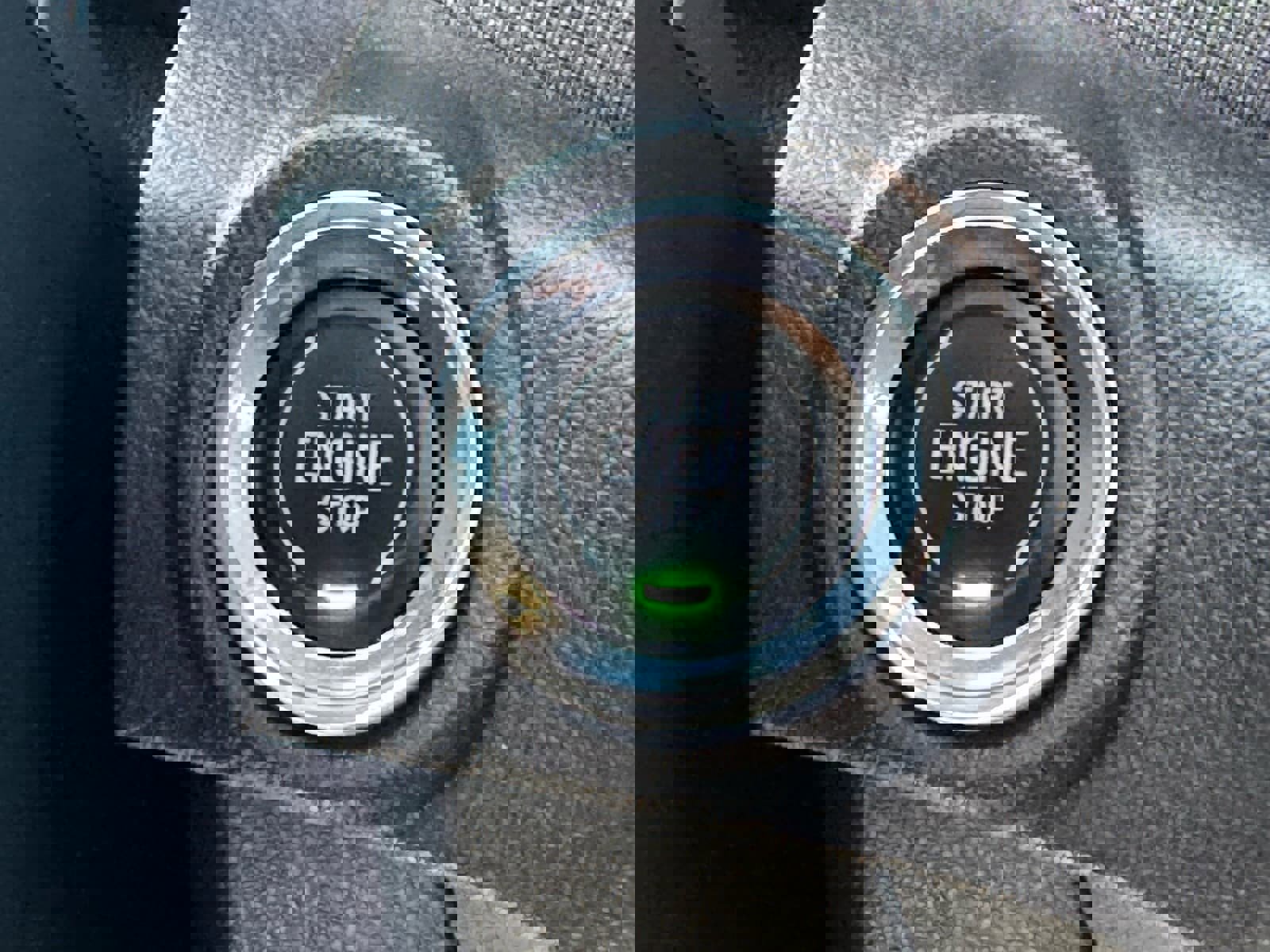 Used 2023 Chevrolet TrailBlazer LT image 32