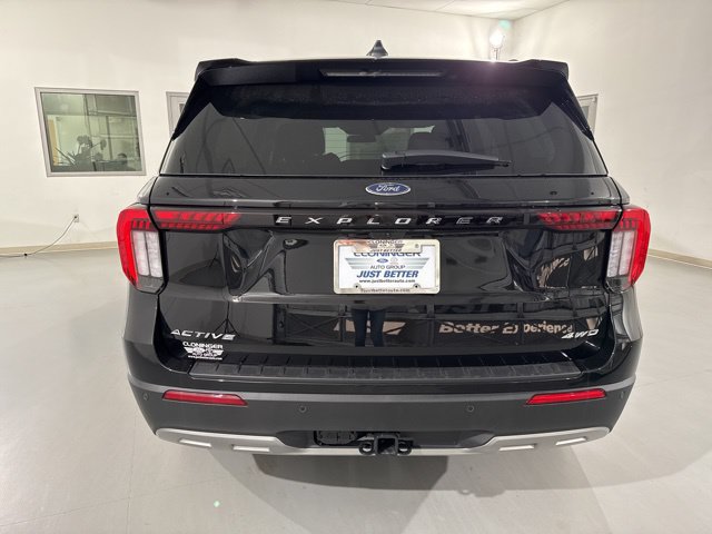 Used 2026 Ford Explorer Active w/ Active Comfort Package AWD/4WD image 7