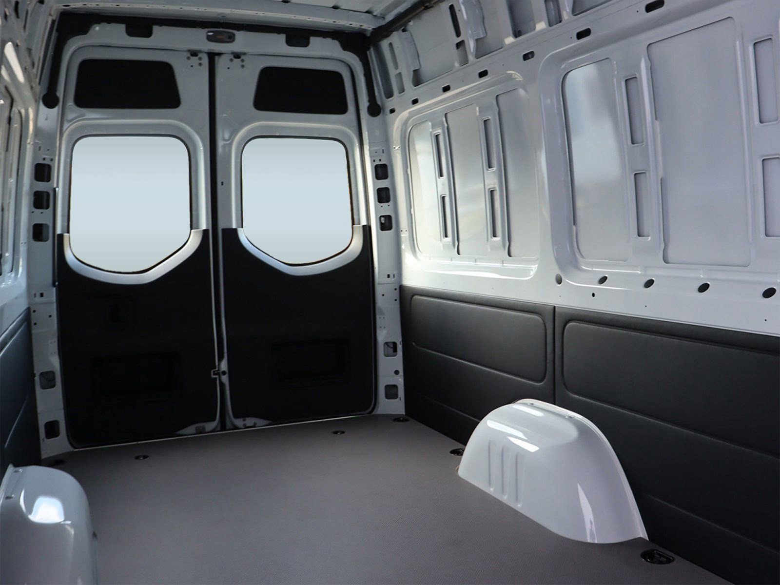 New 2025 Mercedes-Benz Sprinter 2500 image 29