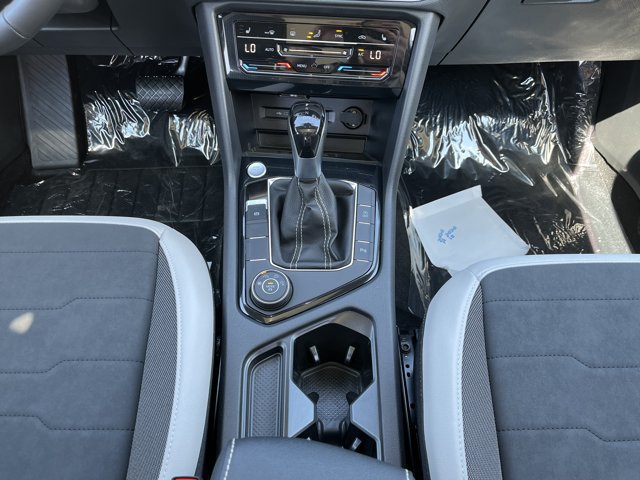 New 2026 Volkswagen Taos SE AWD/4WD image 21