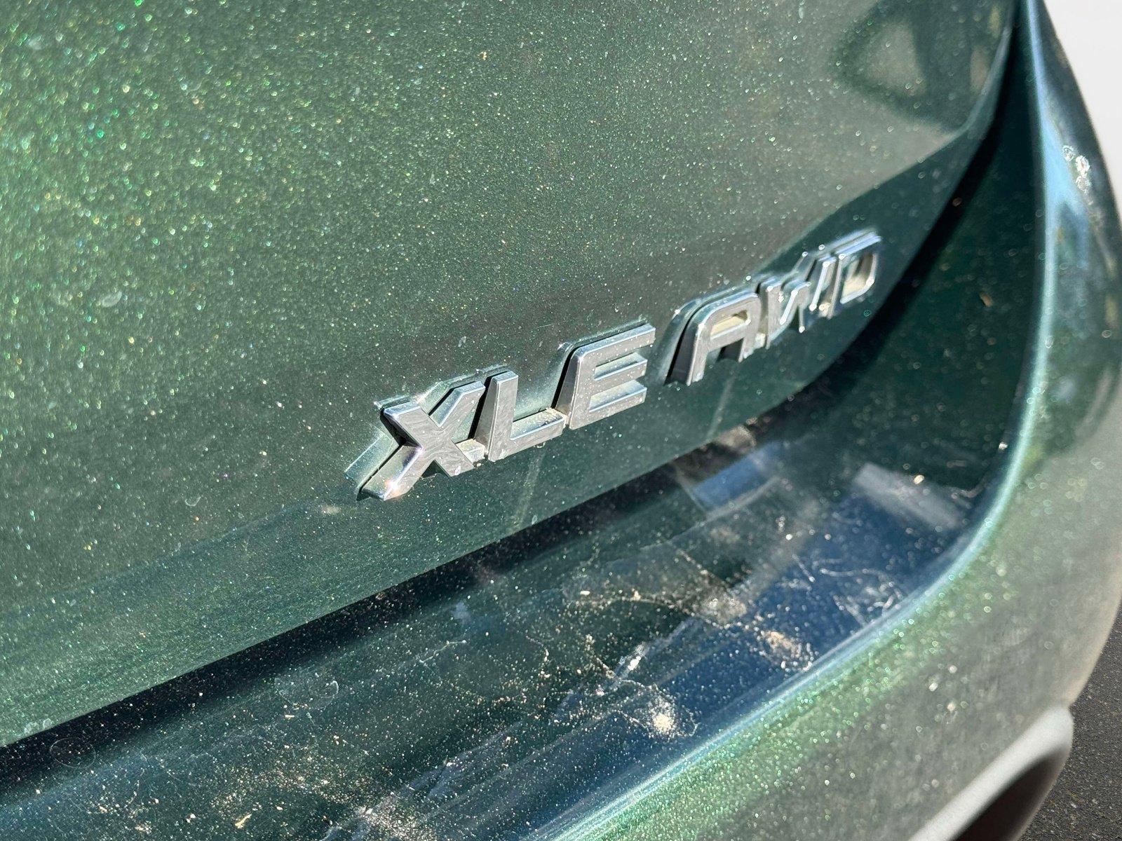Used 2023 Toyota Highlander XLE image 9