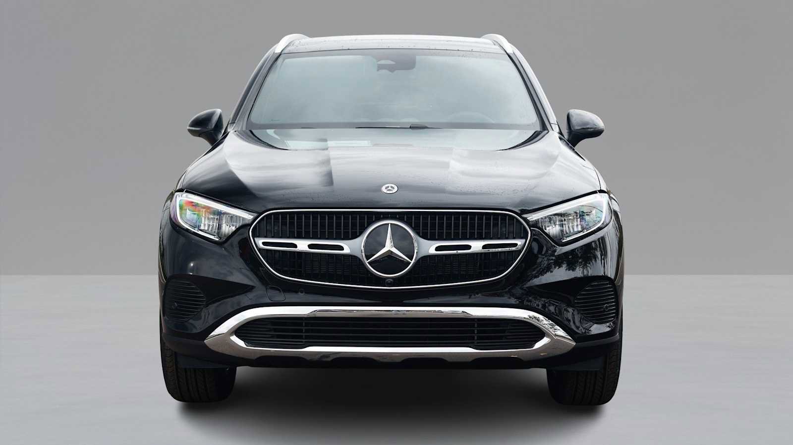 New 2026 Mercedes-Benz GLC 300 4MATIC image 2