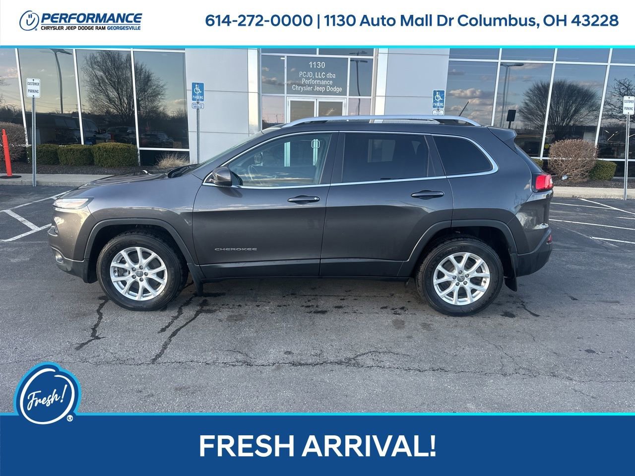 Used 2016 Jeep Cherokee Latitude w/ Cold Weather Group image 7
