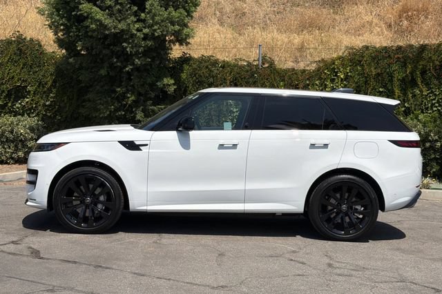 Used 2025 Land Rover Range Rover Sport Dynamic SE AWD/4WD image 7