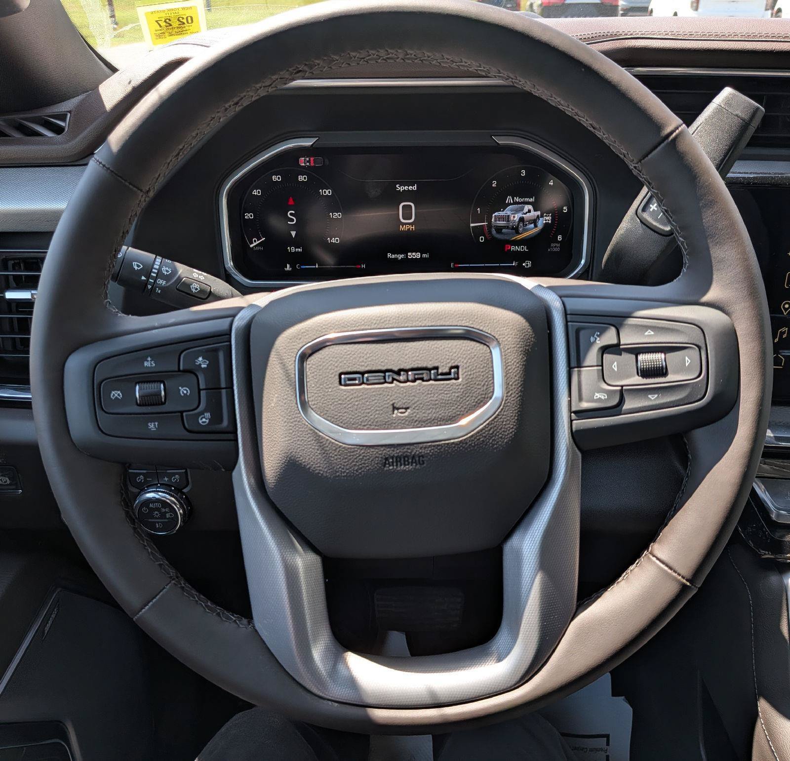 New 2026 GMC Sierra 3500 Denali w/ Denali Reserve Package AWD/4WD image 17