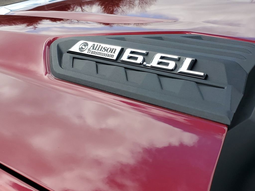 Used 2025 Chevrolet Silverado 2500 LTZ w/ LTZ Convenience Package image 39