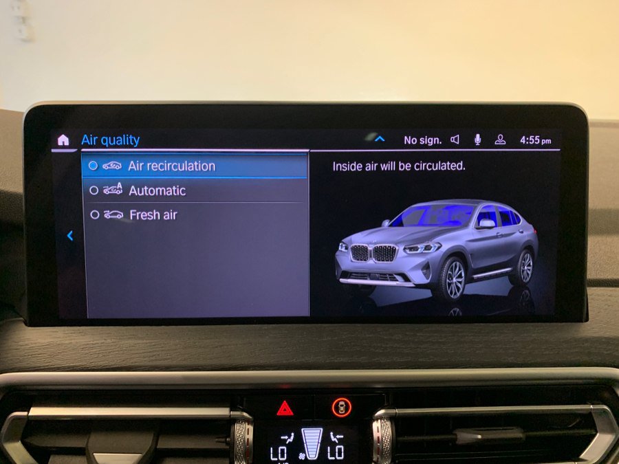 Used 2025 BMW X4 xDrive30i AWD/4WD image 49