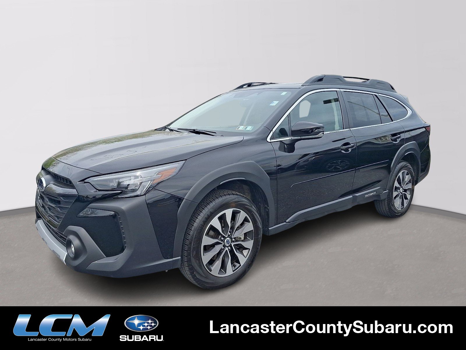 Certified 2025 Subaru Outback Limited AWD/4WD image 1