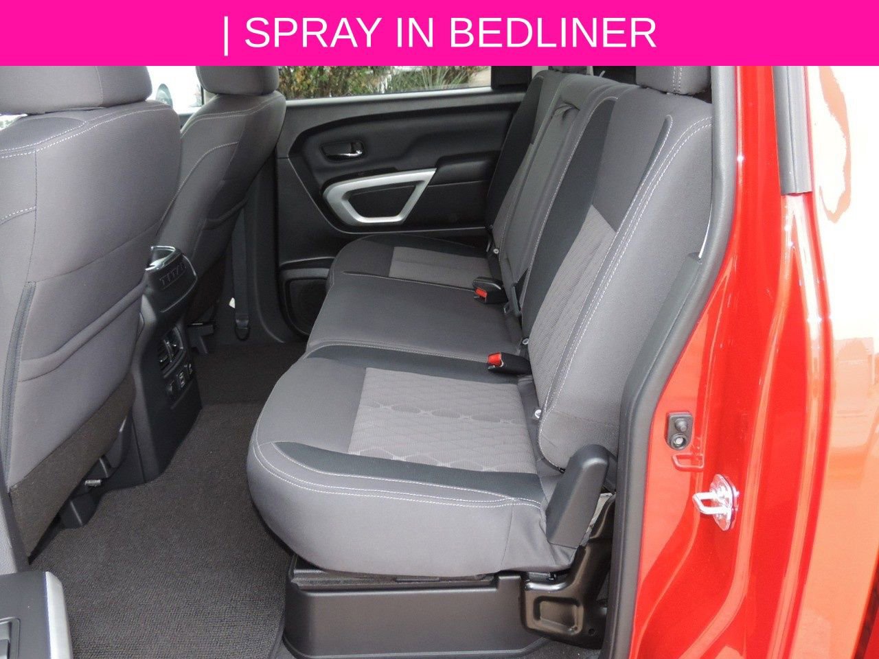 Certified 2024 Nissan Titan SV w/ SV Convenience Package image 17