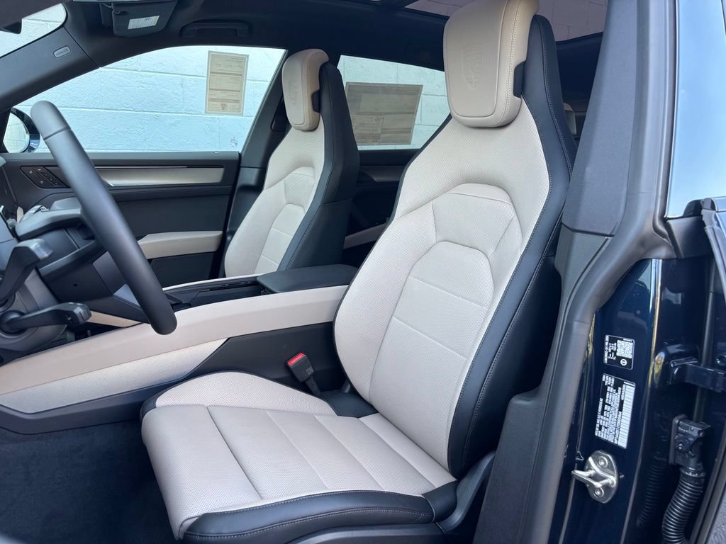 New 2026 Porsche Cayenne Electric AWD/4WD image 5