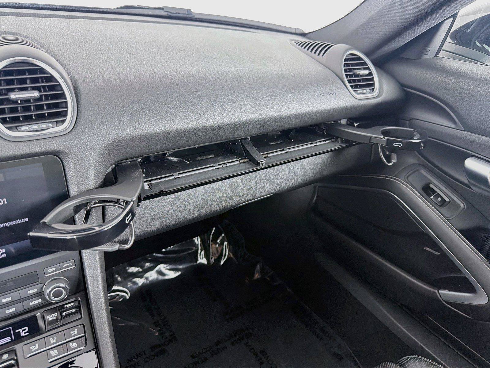 Certified 2024 Porsche 718 Cayman RWD image 22