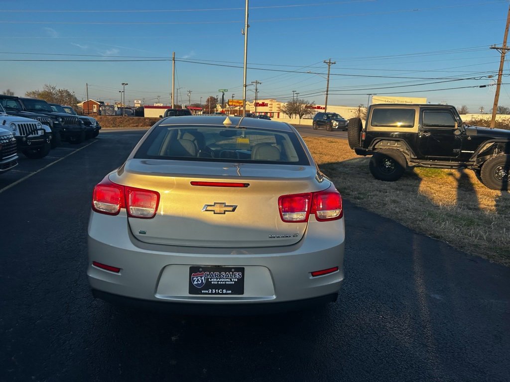 Used 2014 Chevrolet Malibu LT image 4