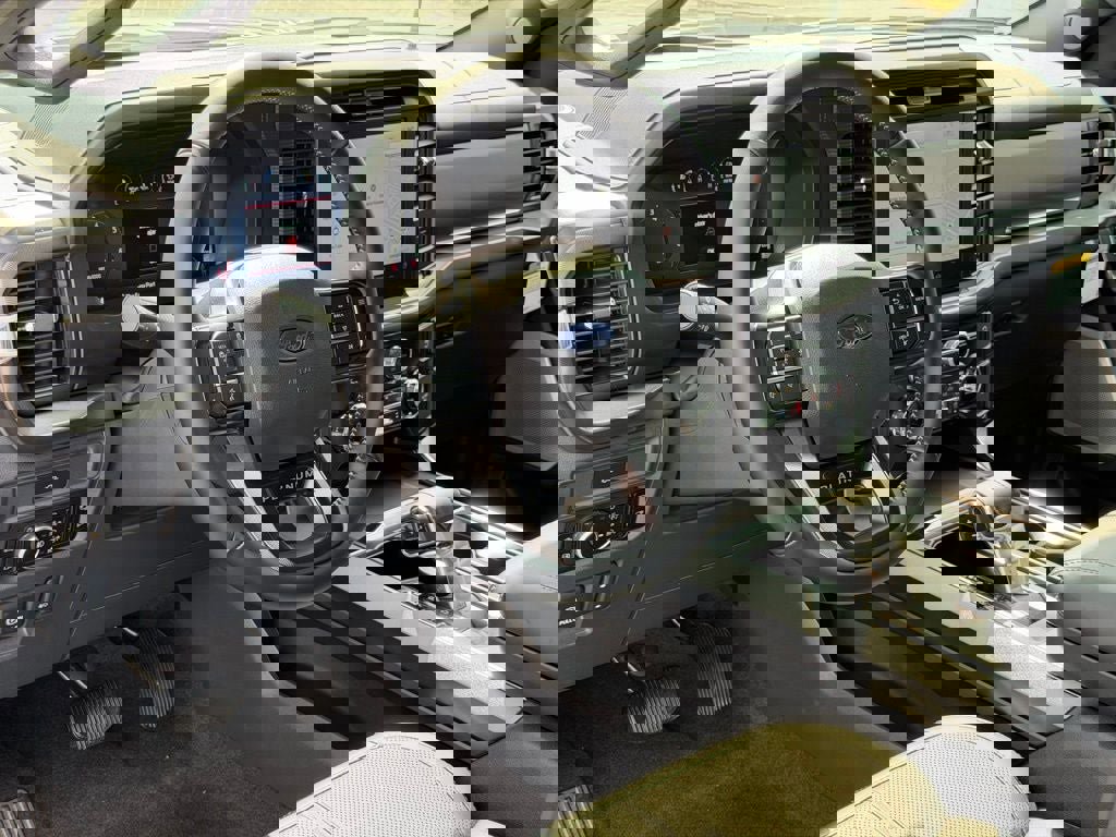 New 2026 Ford F150 Platinum w/ Equipment Group 702A High image 12