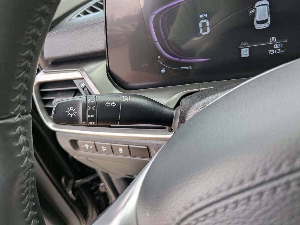 Certified 2025 Kia Telluride LX FWD image 33