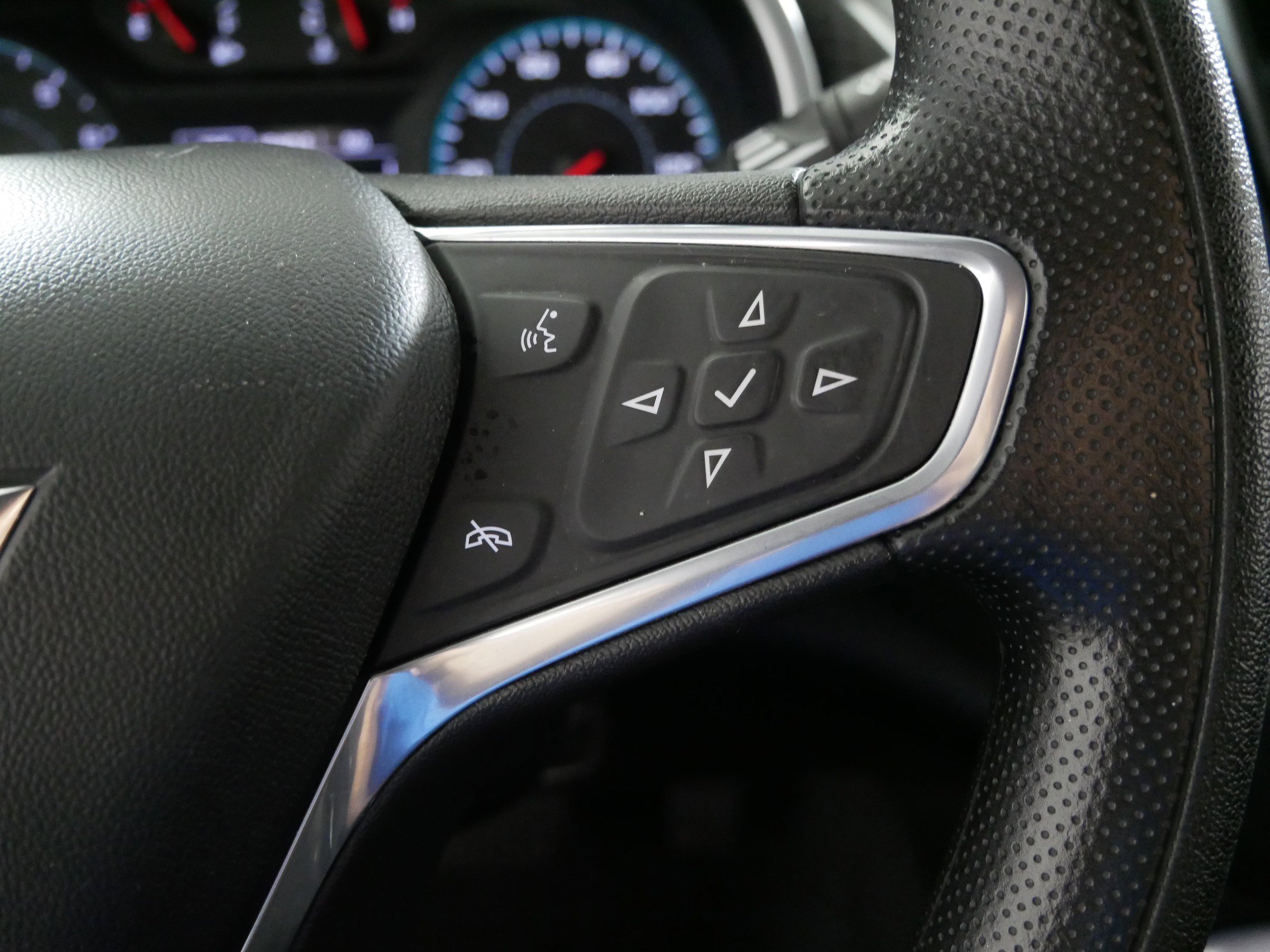 Used 2023 Chevrolet Malibu LT image 28