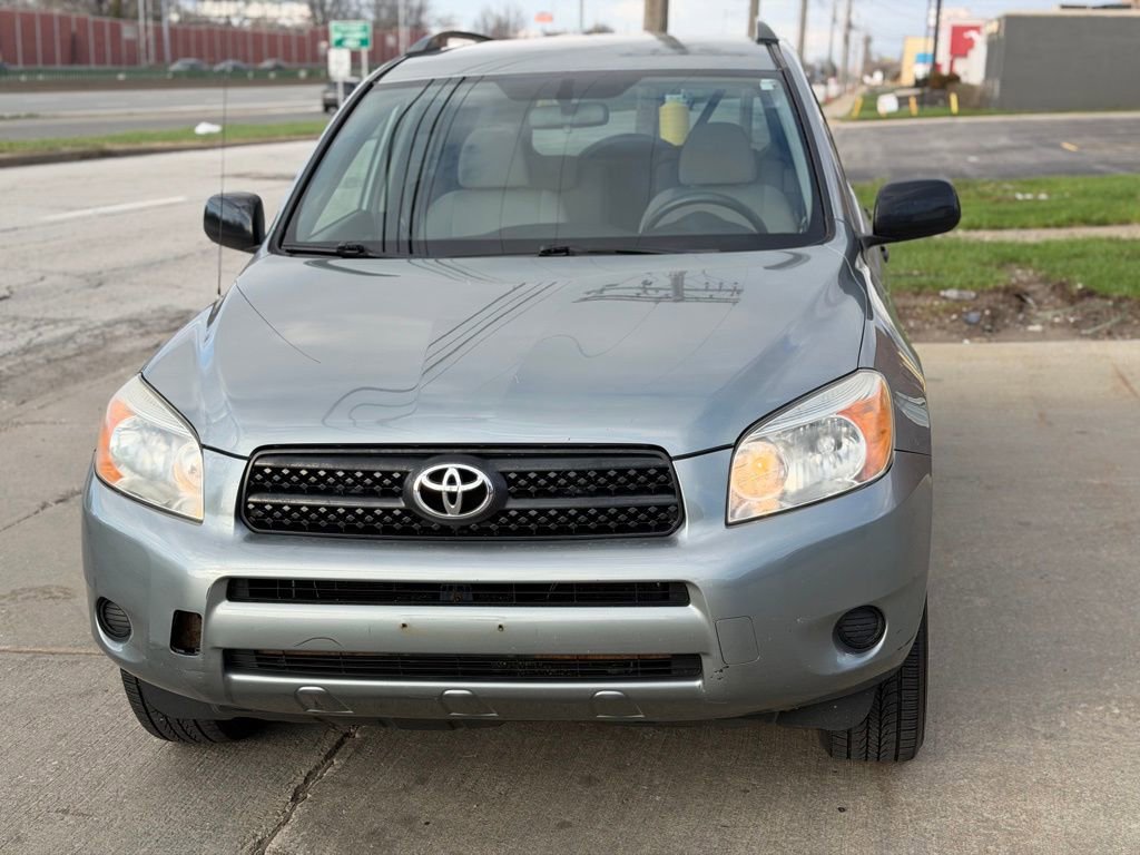 Used 2008 Toyota RAV4 2WD image 2