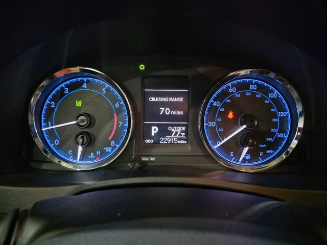 Used 2017 Toyota Corolla LE w/ Carpet Mat Package (TMS) FWD image 17