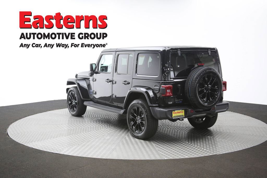 Used 2025 Jeep Wrangler Unlimited Sahara AWD/4WD image 64