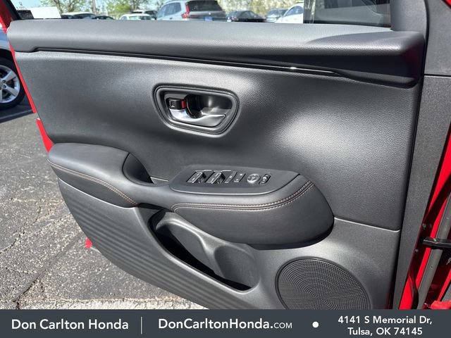 Certified 2026 Honda HR-V Sport image 9