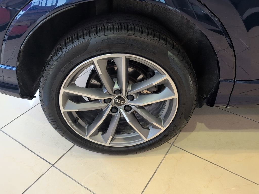 Used 2024 Audi Q3 2.0T Premium Plus w/ Premium Plus Package image 55