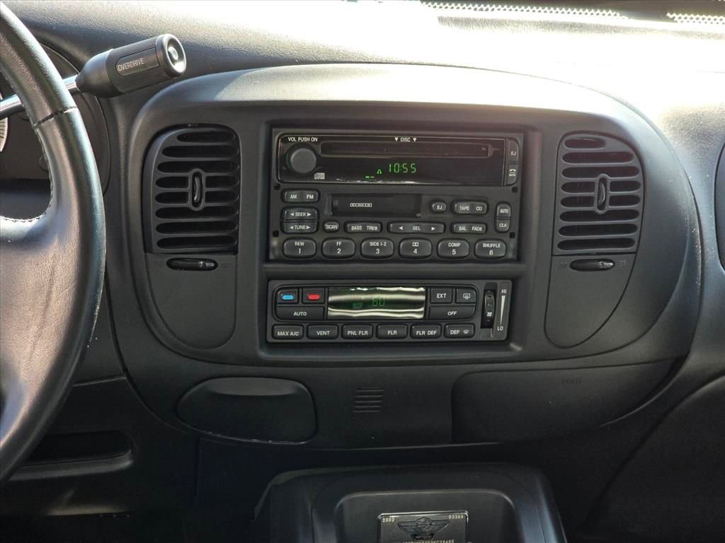 Used 2003 Ford F150 Harley-Davidson RWD image 17