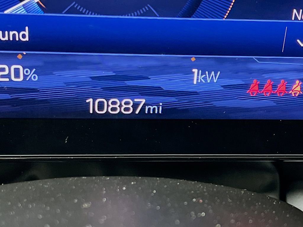 Used 2024 Chevrolet Blazer EV RS AWD/4WD image 12