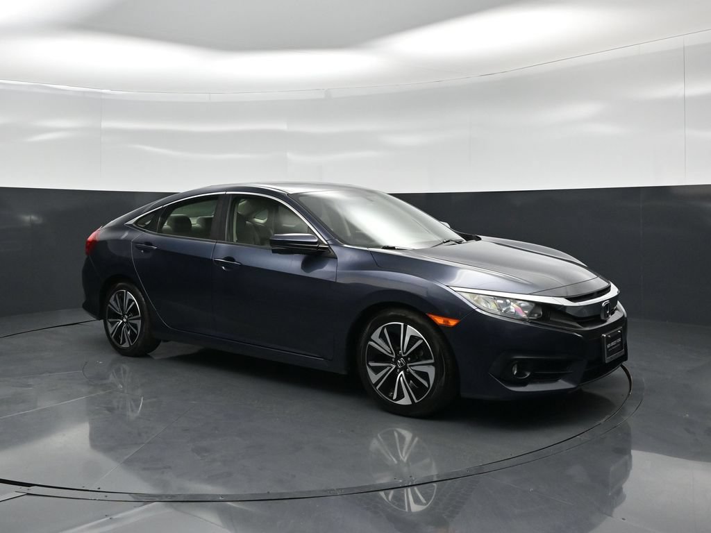 Used 2018 Honda Civic EX-T image 17
