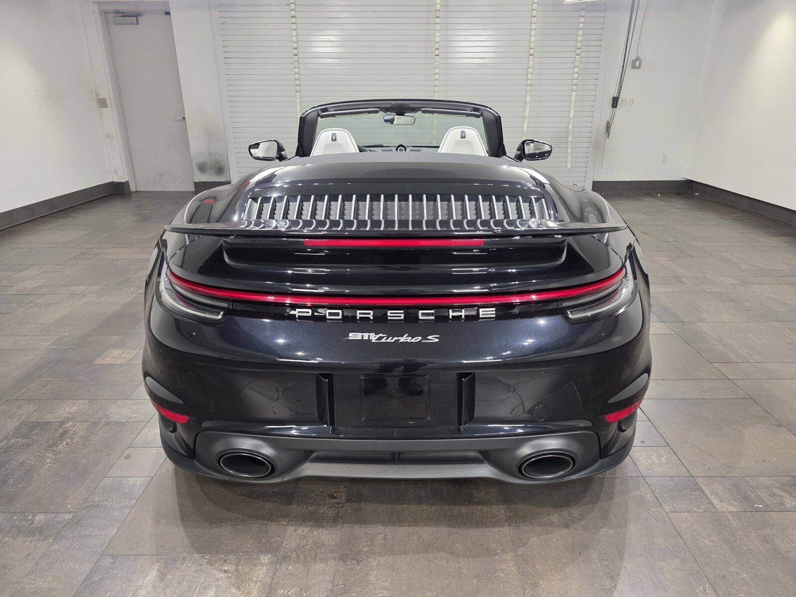 Used 2021 Porsche 911 Turbo S image 5
