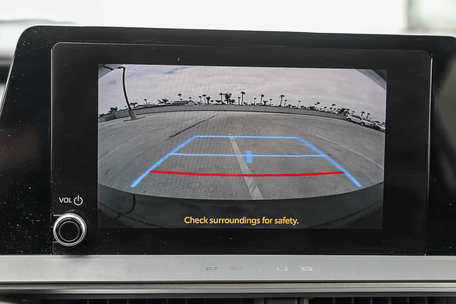 Used 2023 Toyota Prius LE FWD image 23