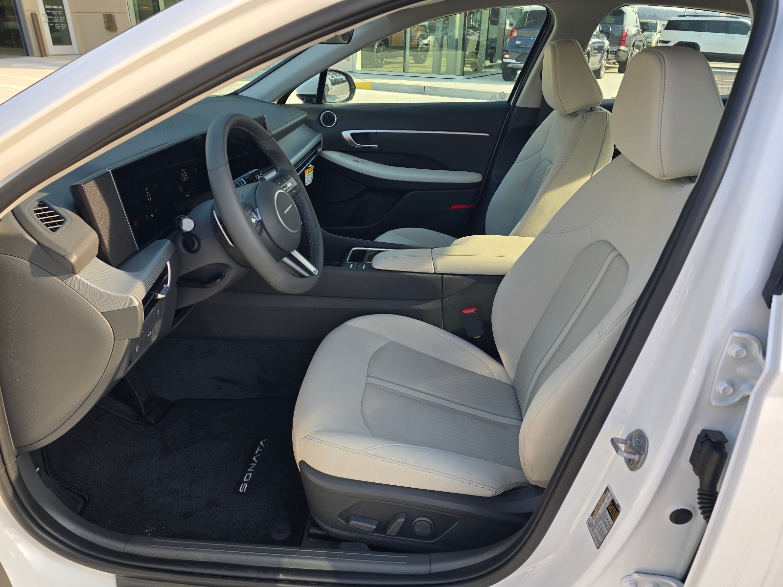 New 2026 Hyundai Sonata SEL AWD/4WD image 11