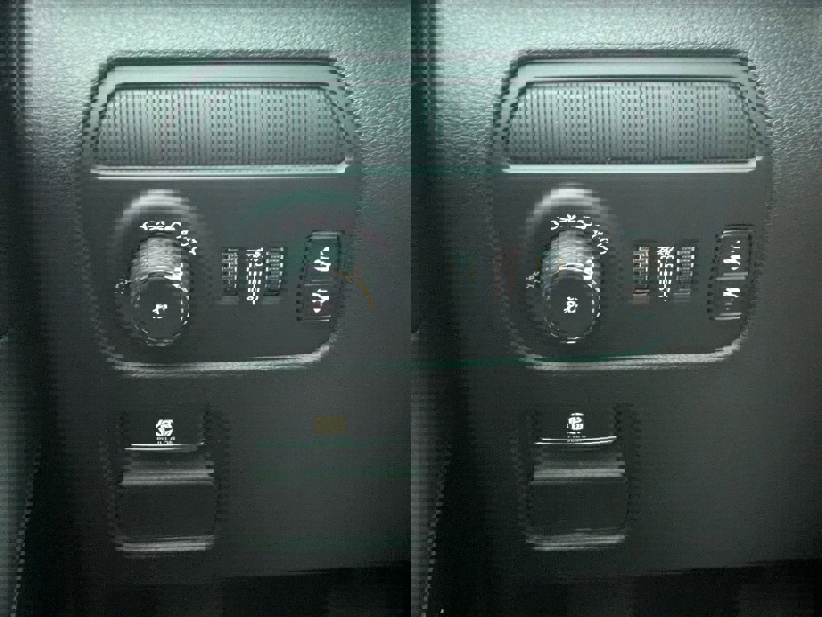 Used 2024 Jeep Wagoneer Series II image 51