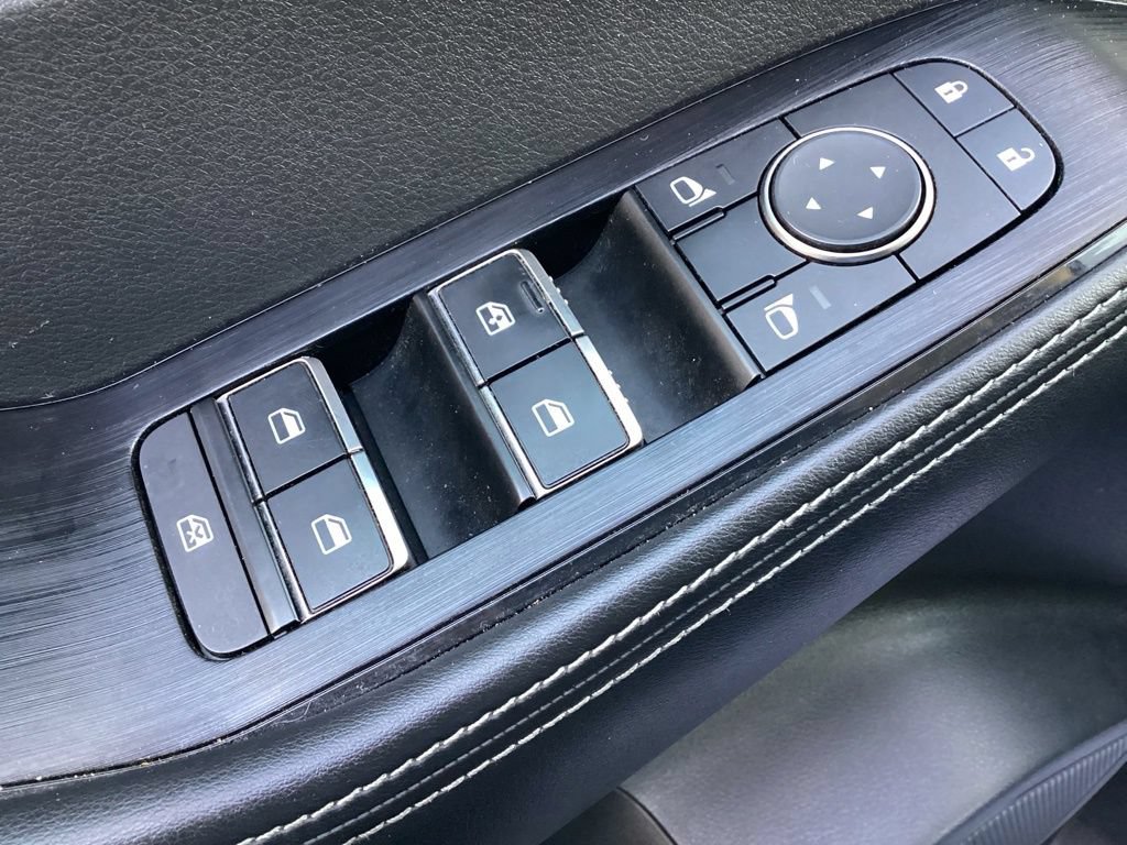 Used 2022 Nissan Rogue SL w/ SL Premium Package AWD/4WD image 24