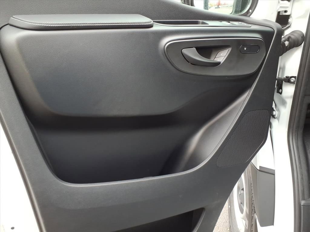 New 2025 Mercedes-Benz Sprinter 2500 image 13