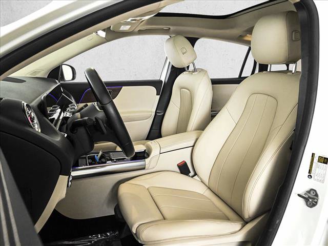 Used 2022 Mercedes-Benz GLA 250 4MATIC image 18