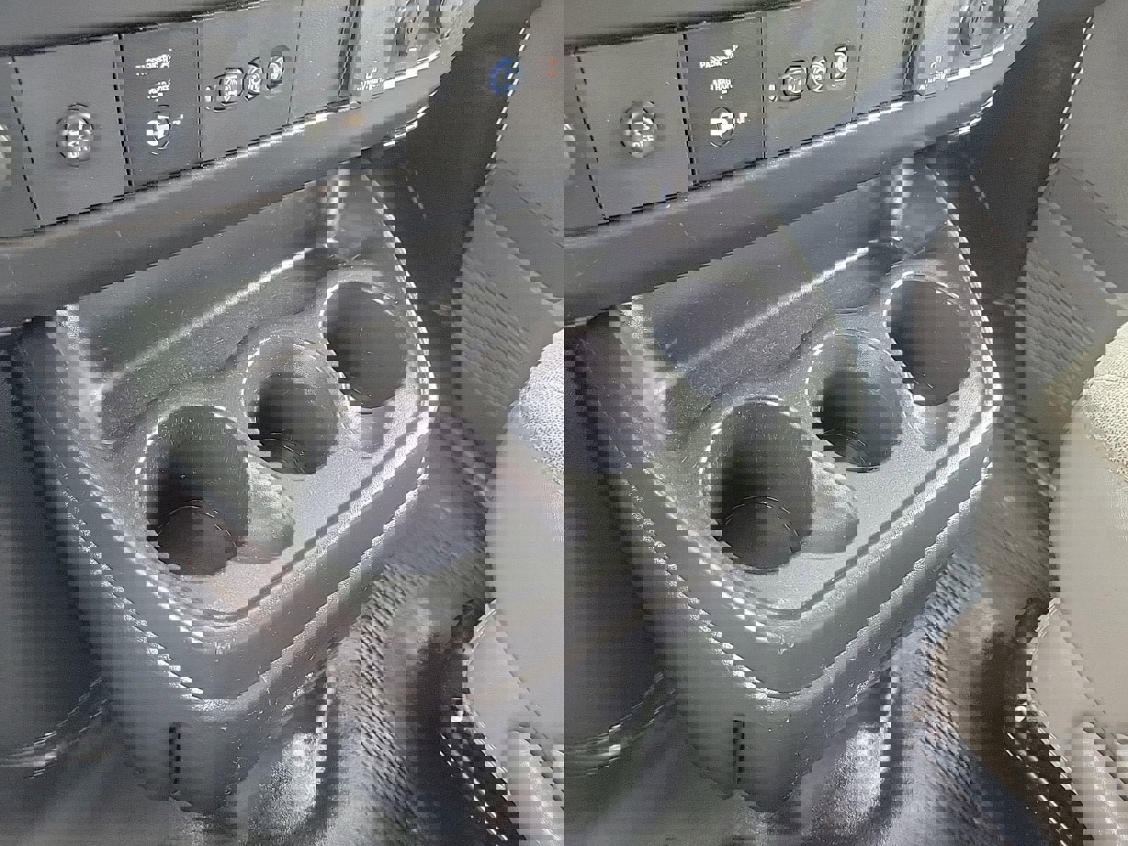 Used 2023 GMC Savana 3500 w/ Power Convenience Package image 16