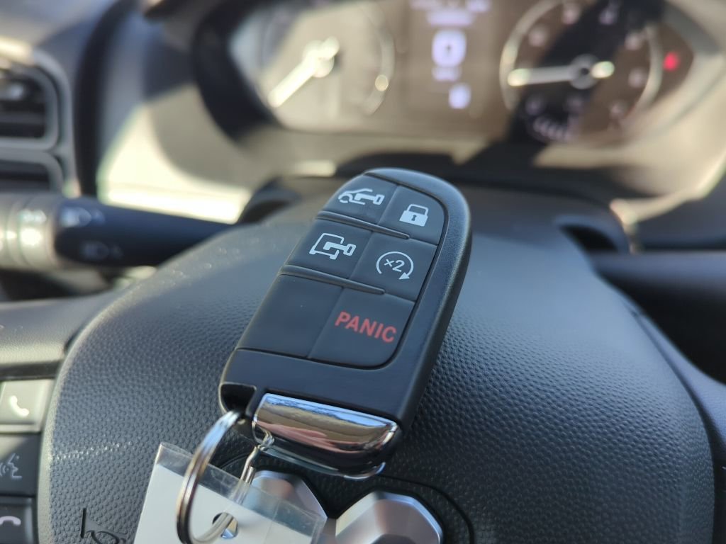 New 2026 RAM ProMaster 2500 w/ Convenience Group FWD image 33