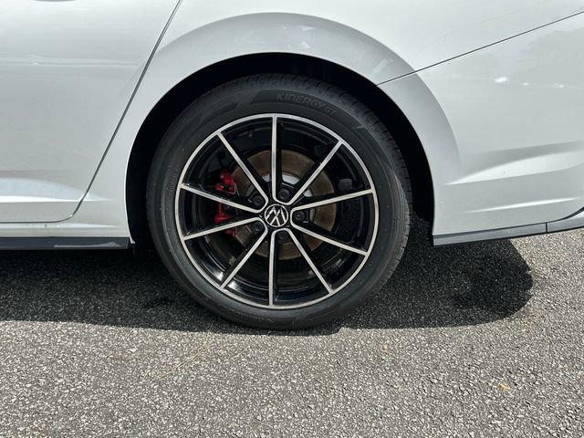 New 2026 Volkswagen Jetta GLI Autobahn FWD image 37