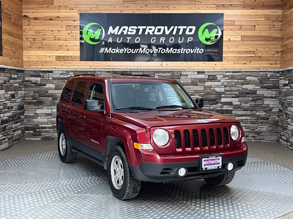 Used 2017 Jeep Patriot Sport w/ Power Value Group AWD/4WD image 2