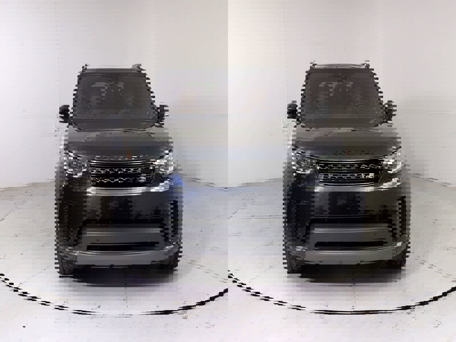 Used 2020 Land Rover Discovery HSE image 9