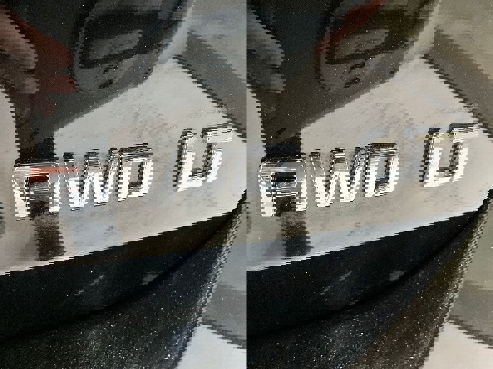 Used 2023 Chevrolet Equinox LT image 24