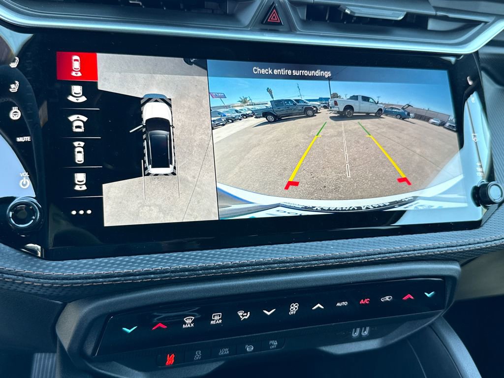 New 2026 Jeep Cherokee Overland w/ Advanced Pro Tech Group AWD/4WD image 28