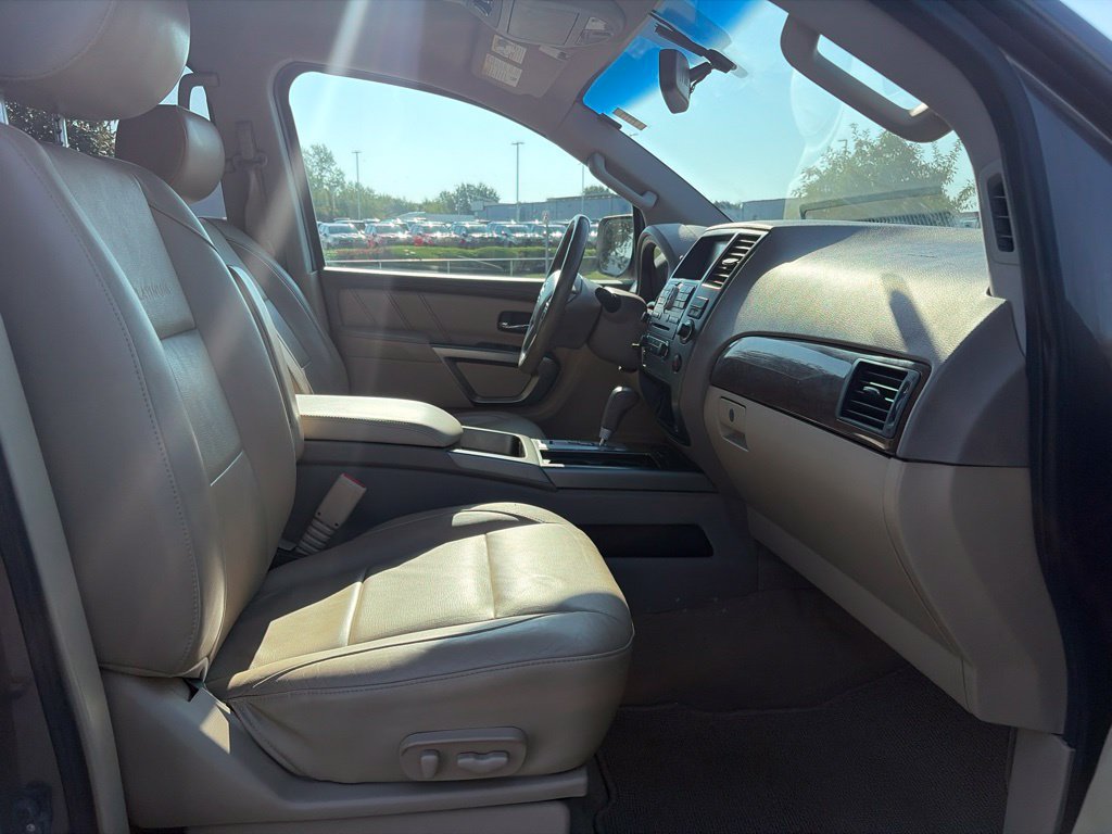 Used 2015 Nissan Armada Platinum AWD/4WD image 26