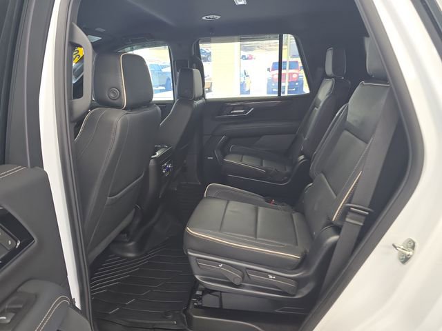 Certified 2025 GMC Yukon Elevation w/ LPO, Yukon Black Package image 10