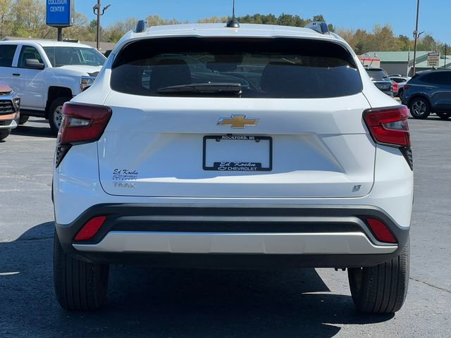 Used 2024 Chevrolet Trax LT w/ Driver Confidence Package FWD image 41