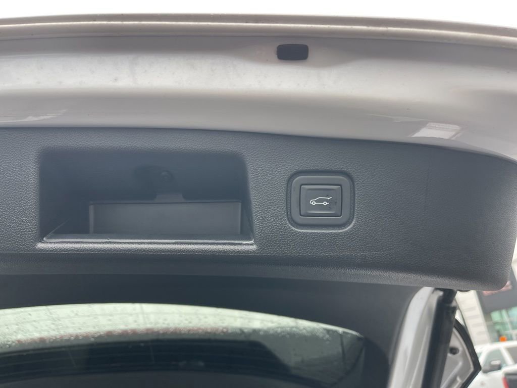 Used 2024 Chevrolet Blazer EV RS image 31