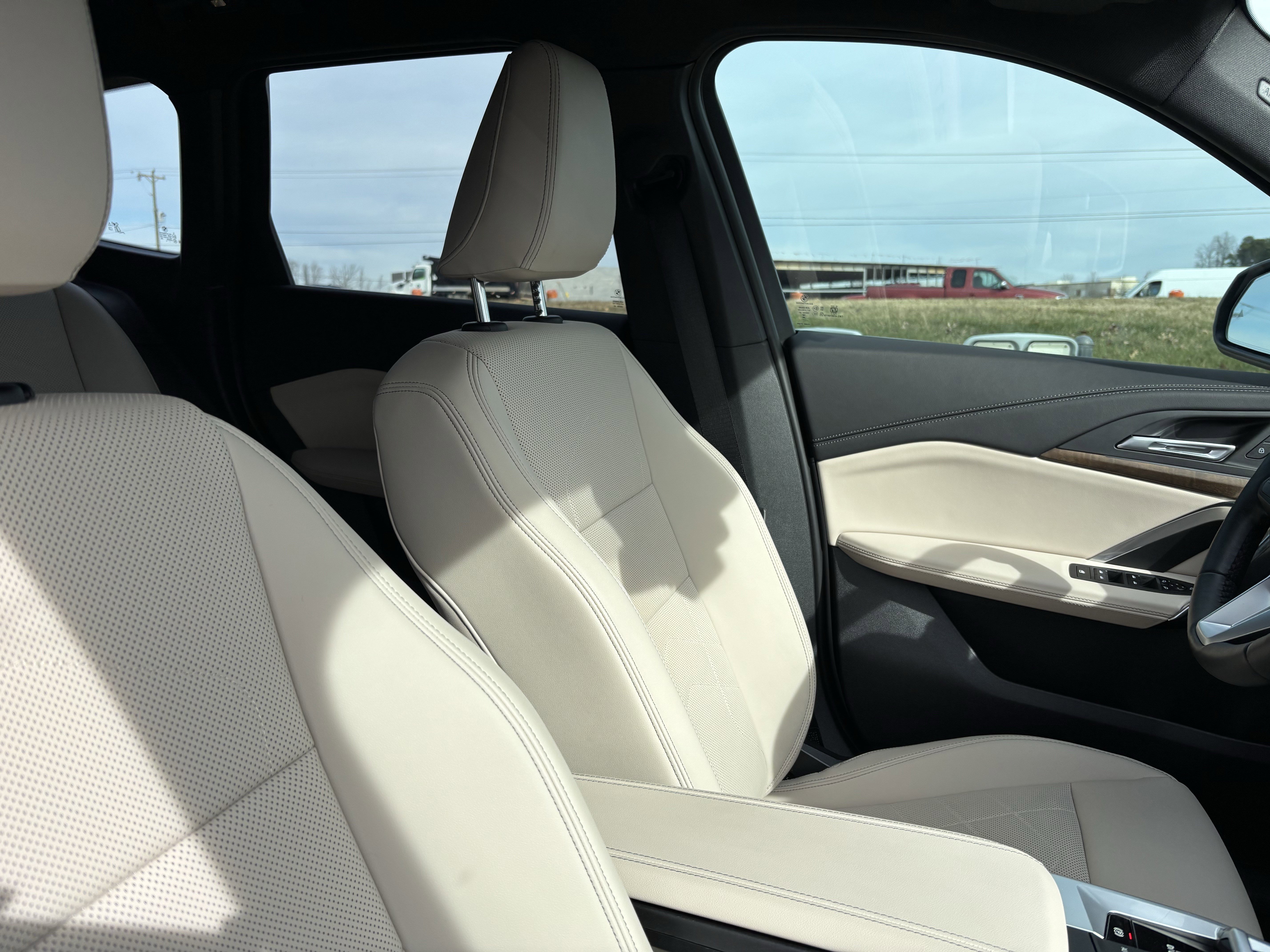 Certified 2025 BMW X1 xDrive28i w/ Technology Package image 35