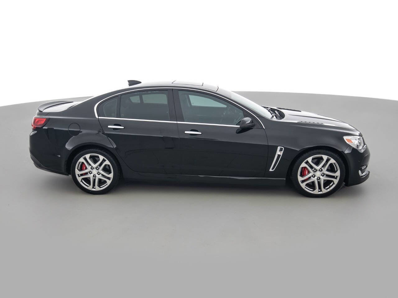 Used 2017 Chevrolet SS image 4