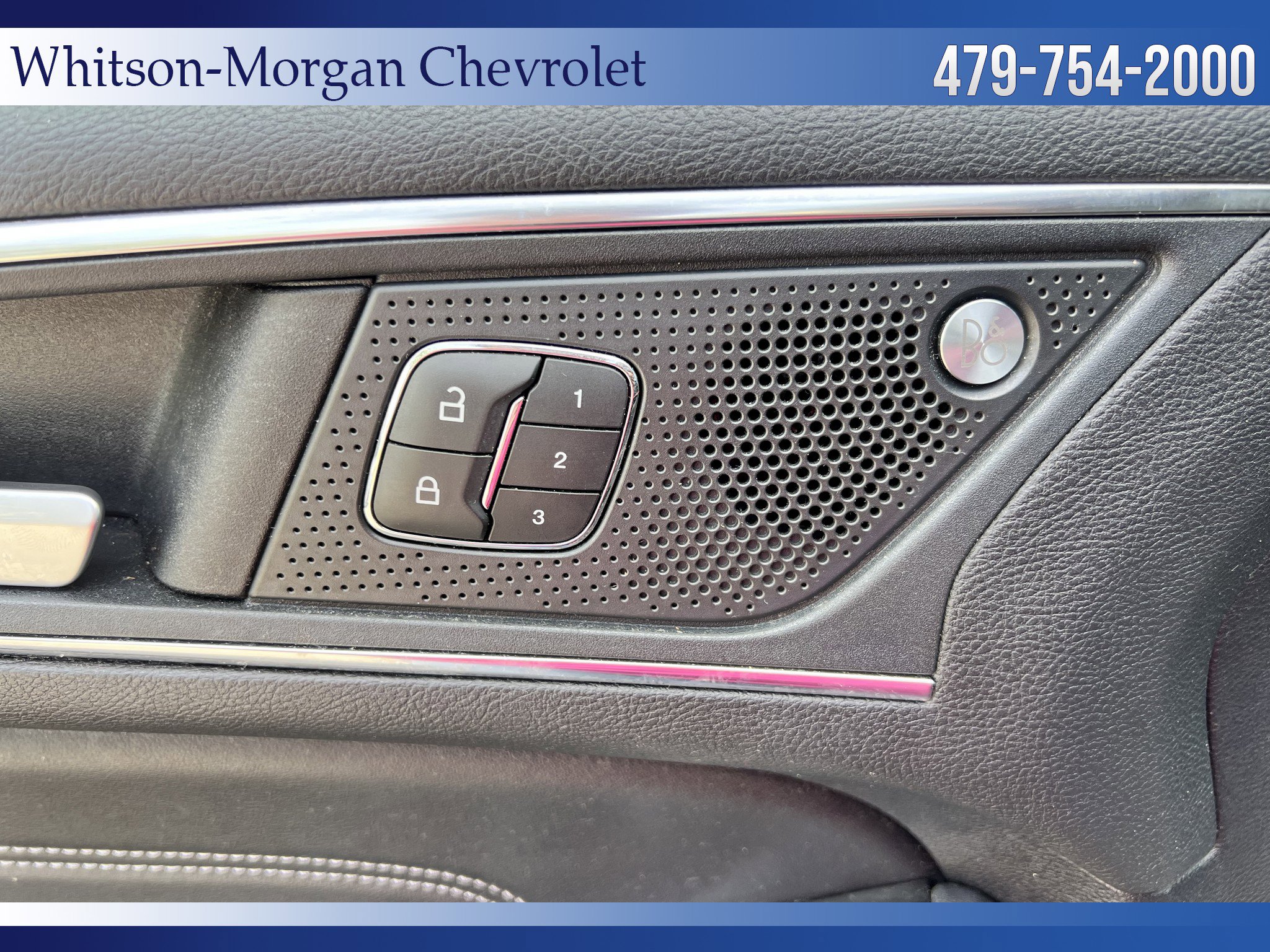 Used 2019 Ford Edge Titanium FWD image 15