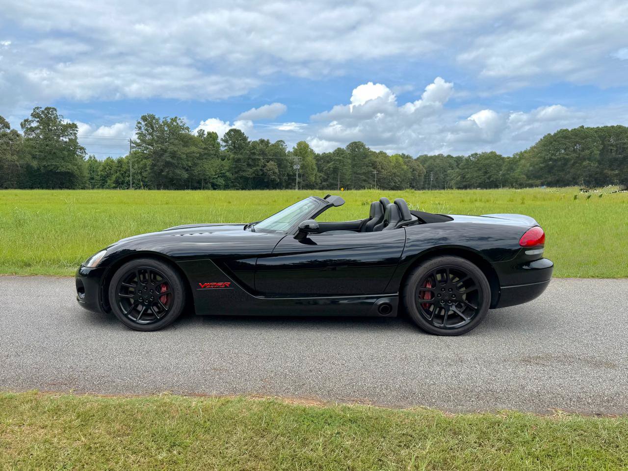 Used 2003 Dodge Viper SRT-10 RWD image 9